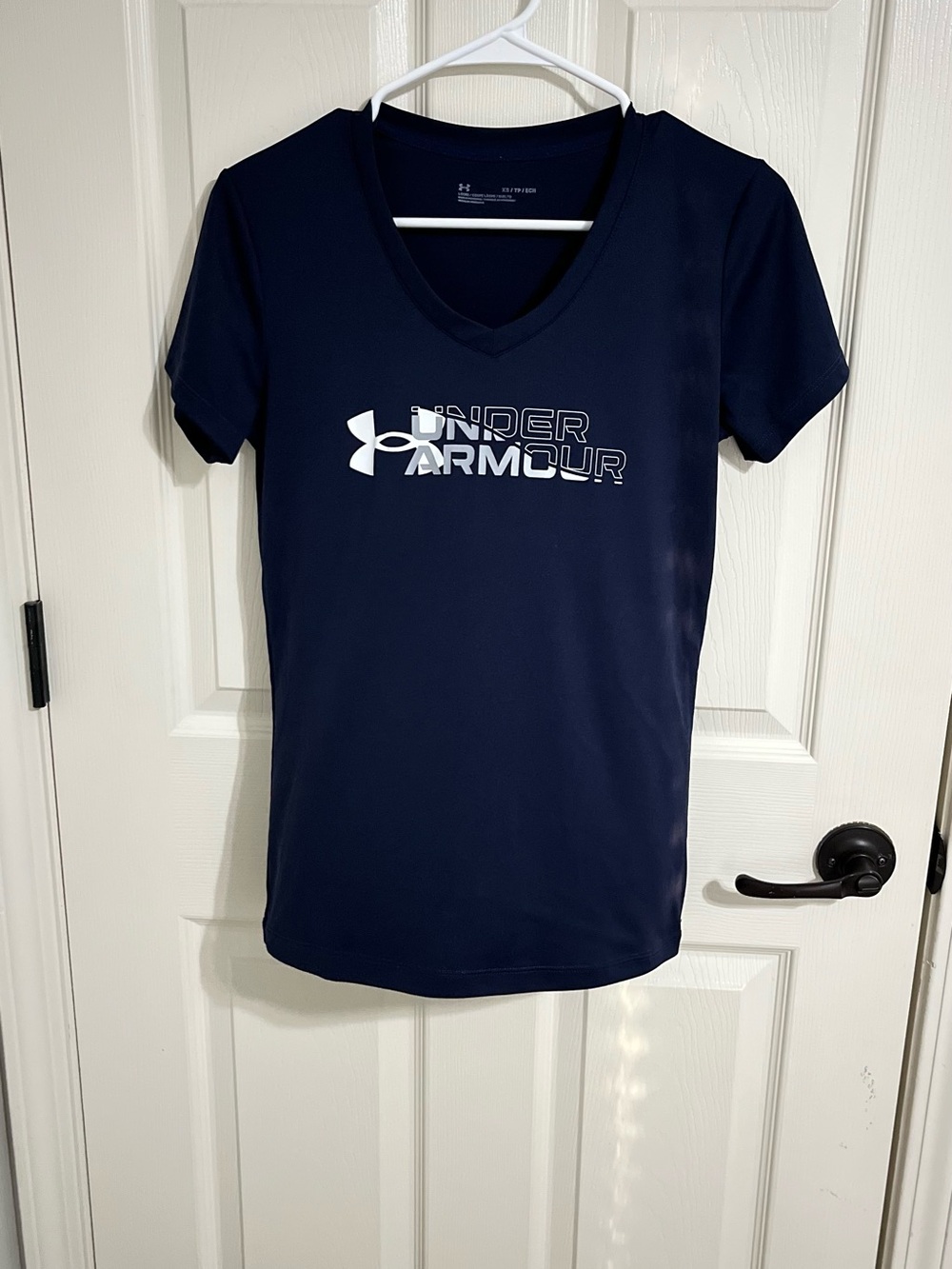 Under Armour Women's Dark Blue V-Neck Logo Tee